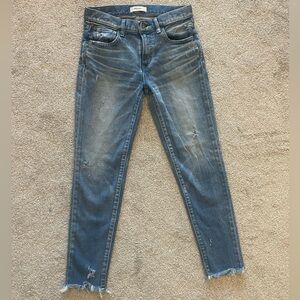 Moussy Vintage Distressed Frayed Hem Jeans size 26